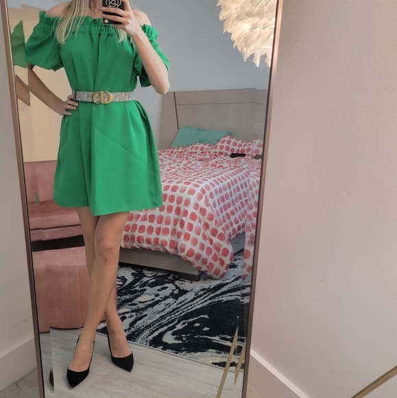 Pleione Emerald Dress for holidays - Picture 5 of 7